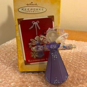 Hallmark MIB 2004 keepsake holiday ornament